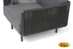 &quot;Джелло&quot; кресло плетеное из роупа, каркас алюминий темно-серый (RAL7024) муар, роуп темно-серый круглый, ткань темно-серая 027