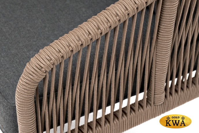 "Канны" диван 3-местный плетеный из роупа, каркас алюминий коричневый (RAL8016) муар, роуп коричневый круглый, ткань темно-серая 027