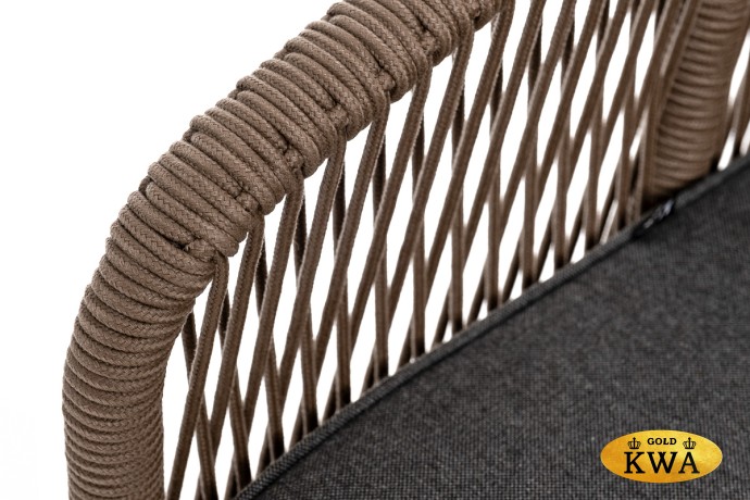 "Канны" диван 3-местный плетеный из роупа, каркас алюминий коричневый (RAL8016) муар, роуп коричневый круглый, ткань темно-серая 027
