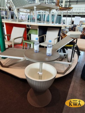 Стол пластиковый мини-бар Belle Cool Bar