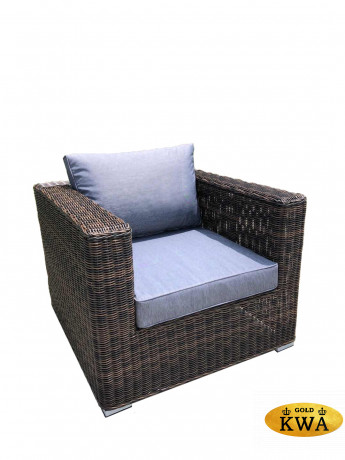 Плетеное кресло KARL с серыми подушками