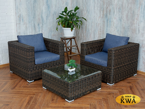 Плетеное кресло KARL с серыми подушками