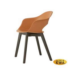 Кресло пластиковое