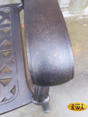 Кресло Richard из литого алюминия