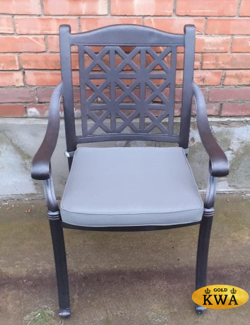 Кресло Richard из литого алюминия