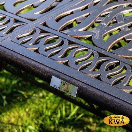 Обеденный стол из литого алюминия WILHELM