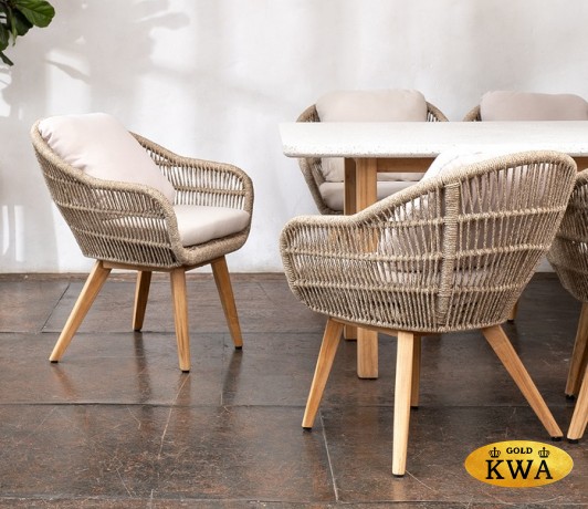 Кресло обеденное из тика TALARA  Joygarden