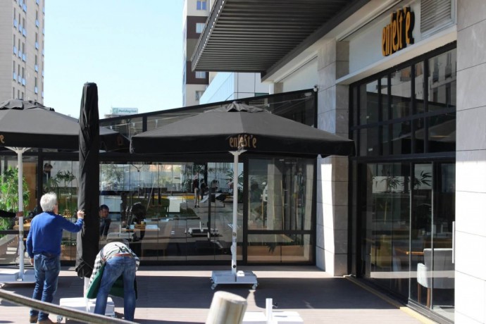 Зонт профессиональный 2х2 м