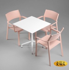 Кресло пластиковое