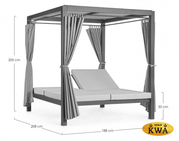 Шатер с лежаками