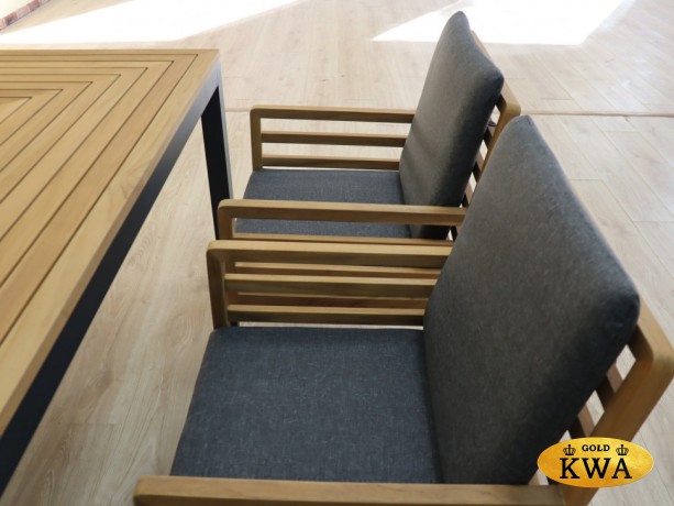 Стул EGMONT каркас карбон - натуральный тик