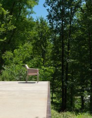 Кресло пластиковое