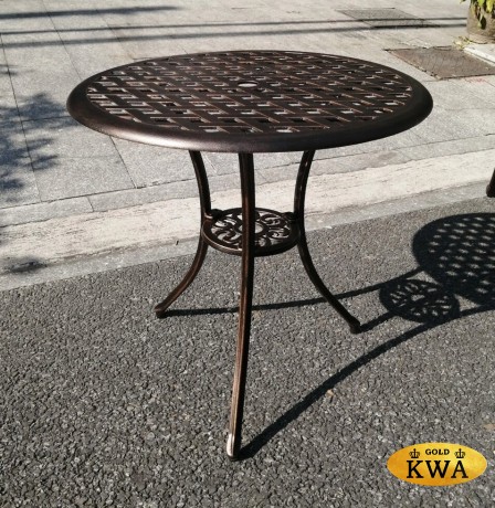 Стол кофейный из литого алюминия Harbin 60