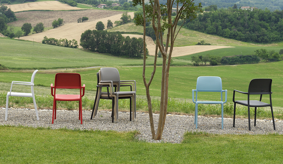 Мебель из пластика BORA